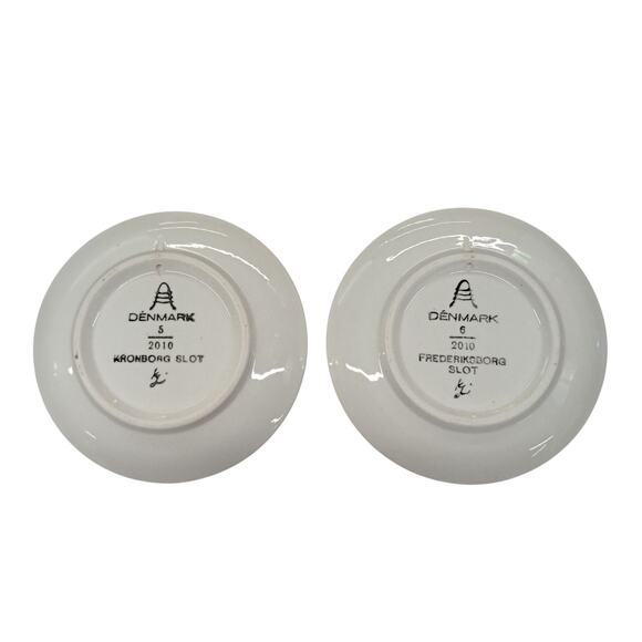 Royal Copenhagen Collector Mini Plates Delft Blue Wall Decor Denmark 3" set of 2 - Picture 2 of 4